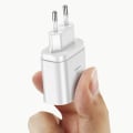 Pikkukuva 5 / 11: Väggadapter från Baseus Vit
