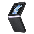 Miniatyrbilde 1 av 11: Litchi-mönstrat skal för Samsung Galaxy Z Flip 5 Black