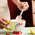 Miniatyrbillede 3 af 5: 1 stk. snoet langskaftet keramikske, husholdningsske med godt udseende og sød stil, omrøringsske, kaffeske, piget hjerteske, pink