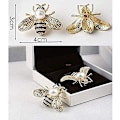 Pikkukuva 5 / 5: 2 kpl Rhinestone Pearl Bee Rintaneulat Hunajamehiläisriipus/rintaneula Muoti Kristallihyönteisneulat