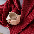 Miniatyrbillede 5 af 5: 150x200cm Bourgogne Plaid Tæppe Flanel Velvet Sofa Soveværelse Sofa Kan Bruges I 4 Sæsoner 1 Stykke Blød Fleece Pels Blød Og Varm Baby Tynd Gardin