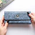 Miniatyrbillede 2 af 5: Swdvogan Ny Damepung Koreansk Mode Frosted Clutch Lang Hjorte Lynlås Hasp Military Blue