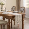 Miniatyrbilde 2 av 5: Boho Bordløper For Hjemmeinnredning, Rustikk Bordløper i Gårdshusstil Med Dusker Grey 33x160m