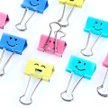 Miniatyrbild 3 av 3: Pärm, färgglada söta utskurna smiley-klämmor, 48 stycken medium, perfekt för kontor, lärarpresenter och kök
