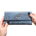 Miniatyrbillede 1 af 5: Swdvogan Ny Damepung Koreansk Mode Frosted Clutch Lang Hjorte Lynlås Hasp Military Blue