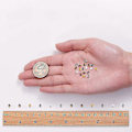 Miniatyrbilde 3 av 5: 1 Eske 1500 stk. 6 Farger Rør Krympeperler 3mm Smykker Krympe Løse Avstandsperler Snor Endestykker Rørhetter for Øredobber Armbånd Halskjede Anheng DIY Håndverk Je