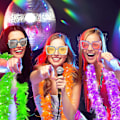 Miniatyrbilde 3 av 5: 15 Pakke LED Fjærboaer for Voksne Fest Bulk Inkluderer 5 Stk 2,2 Yard Chandelle Fjærboa, 5 Stk LED Lyslenker, 5 Stk Firkantede Rhinestone Solbriller