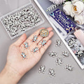 Miniatyrbillede 3 af 5: 1 Æske 50 stk. Små Sølv Dødningehoved Charms Skelet Hoved Charms Bulk Halloween Antikke Dødningehoved Krone Dødningehoveder Tibetansk Legering Gotisk Charm til Smykkefremstilling Char