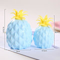 Pikkukuva 5 / 5: Ananas Stressipallolelu, Stressin ja vihan lievityslelu Green Large
