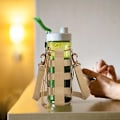 Miniatyrbild 4 av 5: Vattenflaskhållare med rem, packbar flasksele - Vattenflaska Crossbody Sleeve