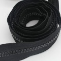 Miniatyrbillede 2 af 5: #10 Stor Plastiklynlås Metervare Bulk 5 Yards Med 10 stk Lange Slidere Til DIY Syning Skrædderhåndværk Tasker Telte Sort (5 Yards)