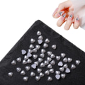 Miniatyrbilde 1 av 5: 6 poser 1200 stk. Hvite Neglepynt Flatback Hjerte/firkant/trekant/diamant Multi Former 3d Neglepynt Materiale Utsmykninger For Neglekunst DIY Håndverk Acce heart 4*4MM