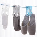 Miniatyrbilde 4 av 5: Grått Sett med 4 Tykke Multifunksjonelle Klesklyper i Plast