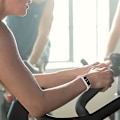 Miniatyrbillede 4 af 5: 2 stk. remme kompatible med Samsung Galaxy Fit Sm-r370, colorc vandtæt, blød og åndbar silikone udskiftningsrem passer til Samsung Galaxy Fit