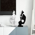 Miniatyrbillede 5 af 5: Den Tænkendes Tavshed Er Guldskulpturer, Resin Statue Håndværk Dekoration Kunst Ornamenter Nordisk Stil Kunstværk, sort