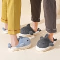 Miniatyrbild 6 av 9: Söta hajtofflor Anti-skid Slip-on skor inomhus för män Mjuka plysch mysiga vinterskor blue EU36 37