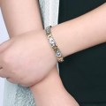Miniatyrbillede 2 af 4: Elegant magnetisk armbånd i legering til mænd mod gigt, smerter og karpaltunnelsyndrom Two color