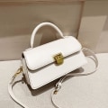 Miniatyrbild 4 av 5: Damen Leder Umhängetasche ist geeignet für den täglichen Gebrauch, Schulter-getragene modische Handtasche. white