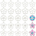 Pikkukuva 1 / 5: 30 kpl 5 tyylin seos avoin takakehys riipukset kukka ontto kehys roikkuvat korut valmistus sarjat Sakura avoin kehys riipukset DIY UV-hartsi tai puristus