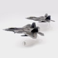 Miniatyrbild 2 av 5: 1/100 skala F-22 flygplansmodell med stativ hög simulering