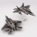 Miniatyrbild 5 av 5: 1/100 skala F-22 flygplansmodell med stativ hög simulering