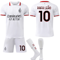 Miniatyrbild 1 av 2: AC Milan Borta Fotbollströja för Barn med Strumpor 2024-2025 No.10 R.Leão 20