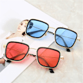 Miniatyrbild 9 av 10: Vintage Metal Steampunk Solglasögon Snygga Retro Shades UV400 glasögon Silver-Red