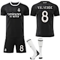 Miniatyrbild 1 av 2: 25-26 Real Madrid Barn Vuxen Svart Tränings Fotbollströja Kit med Strumpor No.8 VALVERDE M