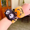 Miniatyrbillede 2 af 5: Slap Armbånd Sød 3D Dukke Dekoration Sjov Foldbar Julegave Justerbar Halloween Spøgelsesfestival Græskar Edderkop Snap Bånd C
