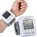 Miniatyrbillede 1 af 4: Blodtryksmåler, med justerbart armbånd og lcd-skærm