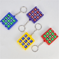 Pikkukuva 4 / 5: Tic Tac Toe Mini -avainperä lapsille Decompression Xo -peli Juhlapuolueet Goody Bag -täyteaineet Luovat lahjat Purple