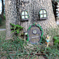 Miniatyrbillede 3 af 4: Fe Dør Sæt Fe og Fe Dør Miniature Dekor Fe Træ Ornament
