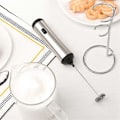 Miniatyrbilde 3 av 5: Håndholdt melkeskummer, elektrisk melkeskummer, USB-oppladbar melkeskummer, miniskummer med stativ, Kitc Silver