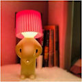 Miniatyrbillede 1 af 5: En kreativ lampe af den lille generte mand, sjov fræk dreng led bordlampe, romantisk led sengelampe, natlys nyhedsgave Rose Red