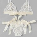 Pikkukuva 1 / 3: Naisten Pitsi-Alusvaatesetti Seksikäs Yöasu Uniasu Rintaliivi + G-String Alusvaatteet White S