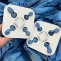 Miniatyrbilde 3 av 5: 2stk Laken Anti-floke Gadget Vaskemaskin Tørketrommel Teppe Dynetrekk Sokker BH Feste Klesvask Tangles Wad Reduction Device Tool-yuyu S