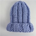Miniatyrbillede 1 af 11: Strikket hue til kvinder Vinter Ensfarvet Simpel Tyk Kasket Udenrigshandel Varmt ørebeskyttende hue Is Blå Ice Blue Average size