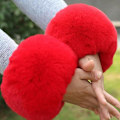 Miniatyrbild 1 av 2: Dam Faux Fur Plysch Manschett Vantar Hand Arm Värmare Fluffy handledsvärmare Red