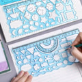 Pikkukuva 2 / 4: 2 kpl kirjainleimasinmallia Muovinen numero aakkoset kirjainten opas Piirustusmalli Viivotinsetti Lapsille Oppiminen, Scrapbooking Takaisin kouluun