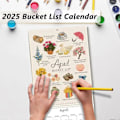 Pikkukuva 3 / 5: 2025 Bucket List -kalenteri, 12 kuukauden seinäkalenteri, 2025 seinäkalenteri tehtävälistan ja muistiinpanojen kanssa, 2025 kalenteri suunnitteluun ja järjestämiseen 3pcs