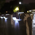 Miniatyrbillede 3 af 5: 4-pak Solcelled Dæklys LED Soltrappe Lys Vandafvisende Hække Lys Udendørs Trapper Trin Hæk Black White light