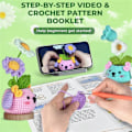 Pikkukuva 3 / 5: Virkatun Aloittelijan Sarja, Kellokukka & Voikukka Neulontasetti Vaiheittaisella Videoopastuksella Ja Langalla ([HK])
