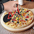 Pikkukuva 3 / 5: 1 kpl Pizzaleikkuri Punainen Polkupyörä Pizzaleikkuri Näyttötelineellä Tarttumaton Keittiövälineet Pizza