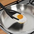 Miniatyrbillede 3 af 4: 2 i 1 Spatel Tænger Nylon Varmebestandig Greb Flip Steak Æg Spatel Stegt Æg Vendere Køkken Stegeværktøj-hy Red