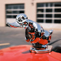 Miniatyrbilde 4 av 4: Sint And Hood Ornament, Resin Bil Emblem Konvoi Hood Ornamenter For Lastebildekor For Innsiden Eller Utsiden Av Bilen, 7 tommer Black