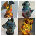 Miniatyrbillede 2 af 5: Retro Stained Glass Dyr Bordlampe cockerel
