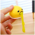 Pikkukuva 5 / 5: Gudetama Muna-lelu Uutuus Stressiä Lievittävä Puristus Keltuainen Oksentava Muna Fidget Aisti-lelu Lahja Kaikille Ikäryhmille [DmS] Yellow