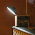Miniatyrbild 4 av 4: Radio för utomhusbruk, vev- och solcellsdriven, multifunktionell