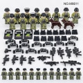 Miniatyrbild 1 av 5: Byggleksaker i Militärserie med 12 Minifigurer
