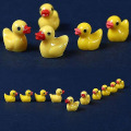 Miniatyrbilde 3 av 5: 100/200 stk Mini Gummibader Miniatyr Harpiks Andunger Gule Små D 100 stk gule - [DmS] 100pcs yellow 100pcs